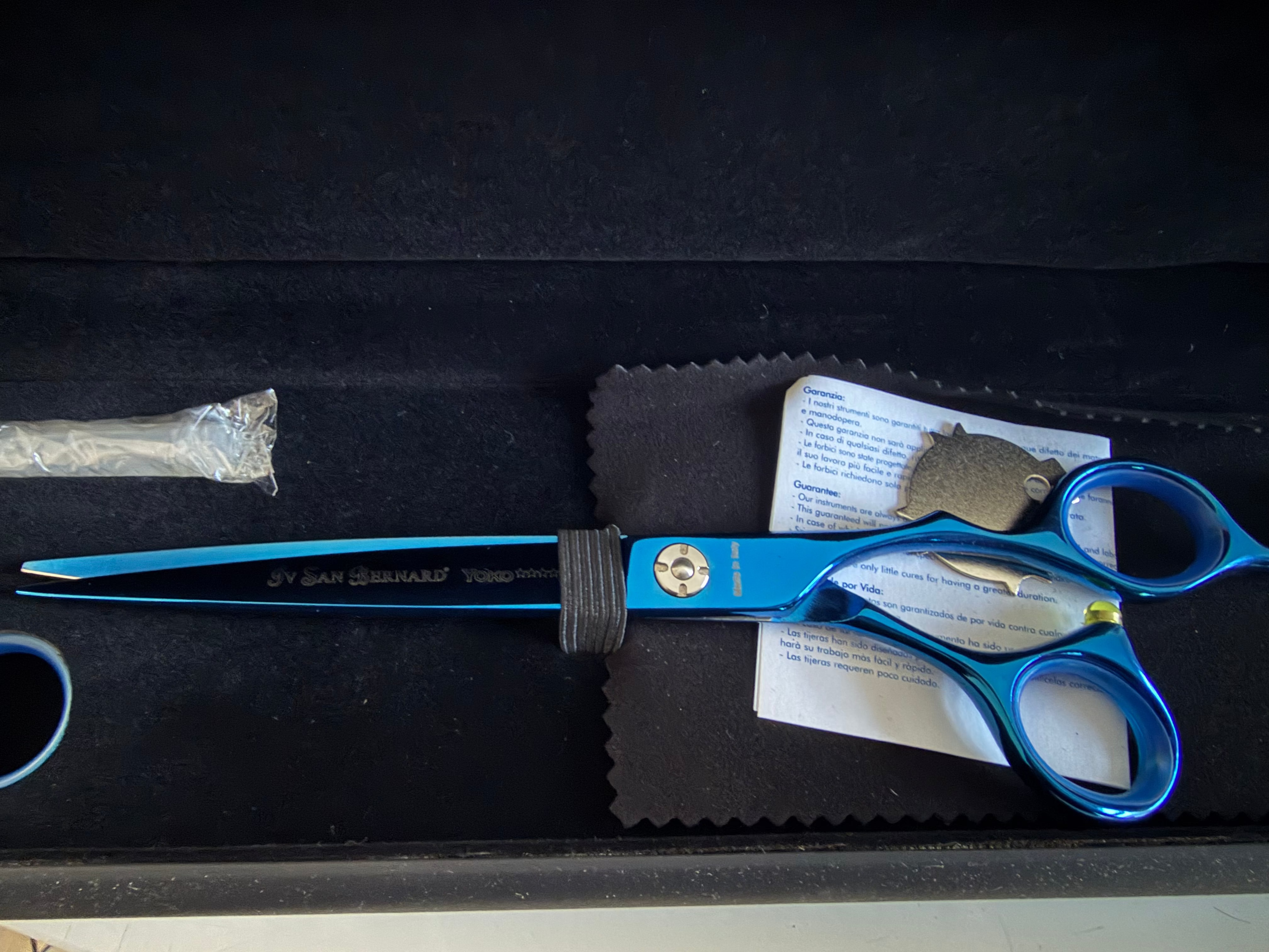 YOKO STRAIGHT SCISSOR 7" Right Hand